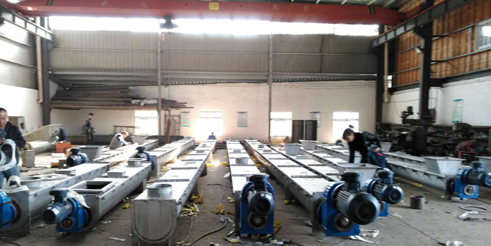 ���׶���(g��)�M(j��n)�Ͽ�U�͟o(w��)�S����ݔ�͙C(j��)