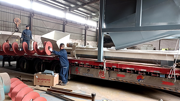 ���ς}�o�S����ݔ�͙C�l���㽭����